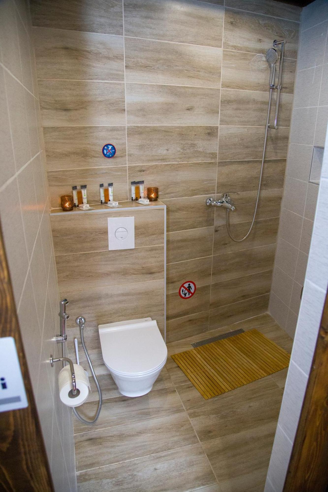 Old Mill Studio Apartment โมสตาร์ ภายนอก รูปภาพ